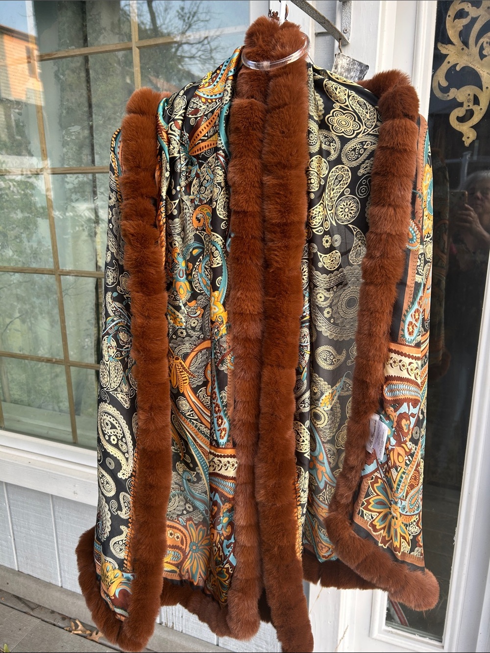 La Fiorentina Brown Faux fur trimmed cape